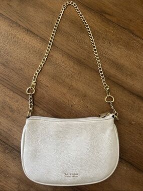 Juicy Couture White Pebbled Leather Baguette Shoulder Bag